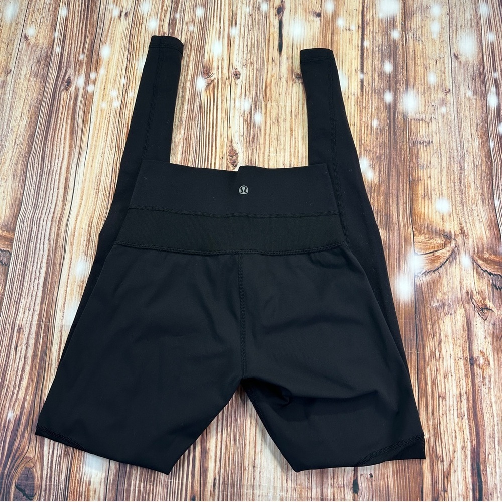 Lululemon Athletica High Rise Black Mesh Panel Pockets Leggings
